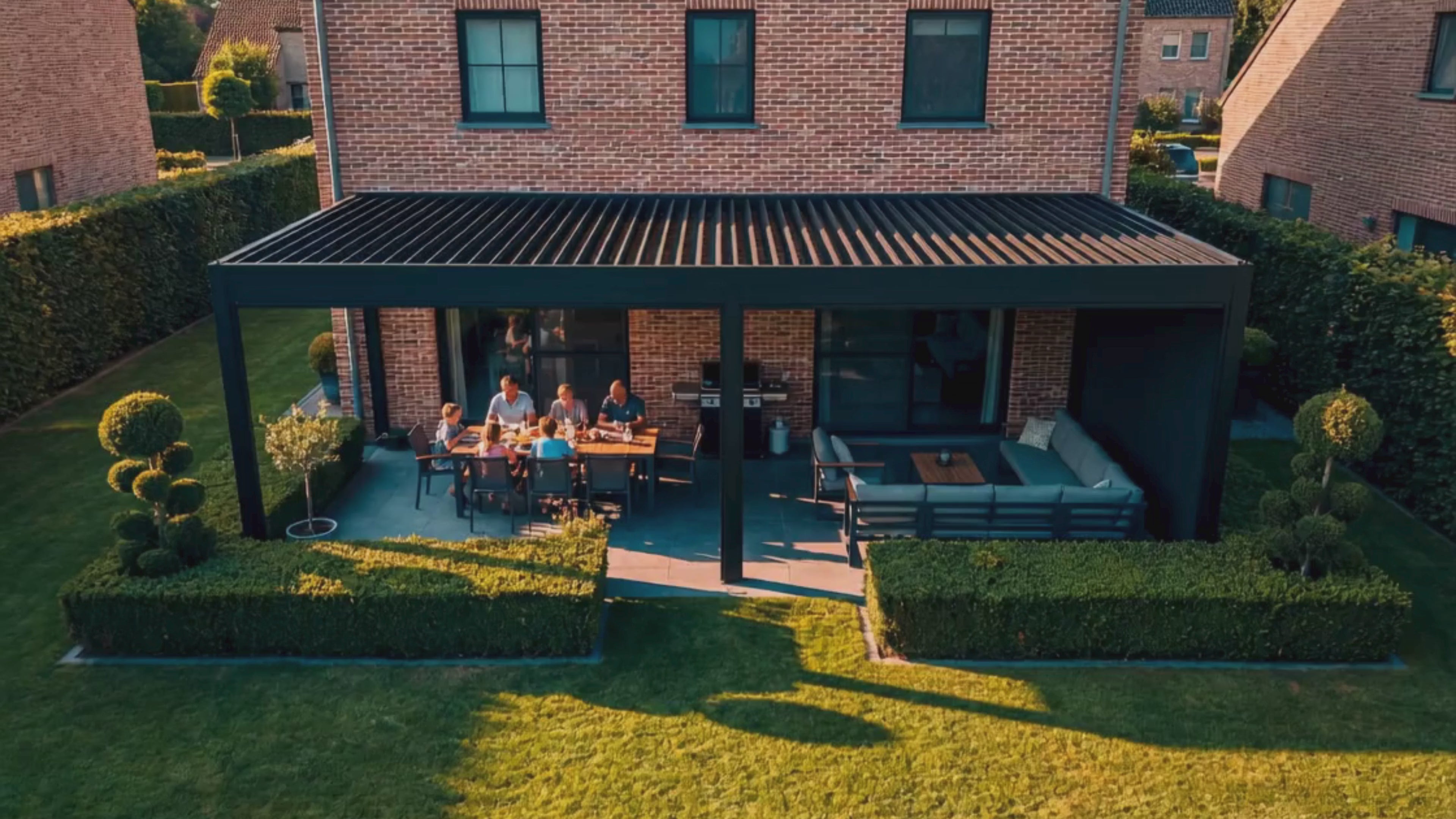Video laden: Video Give Away Pergola SKYGGO